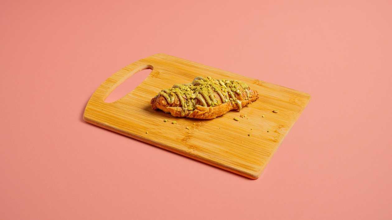 Pistachio Croissant