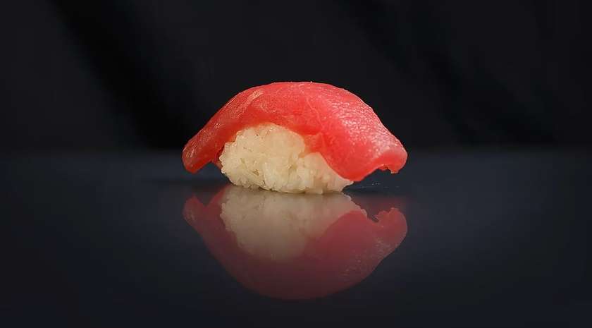 17. Tuna Nigiri