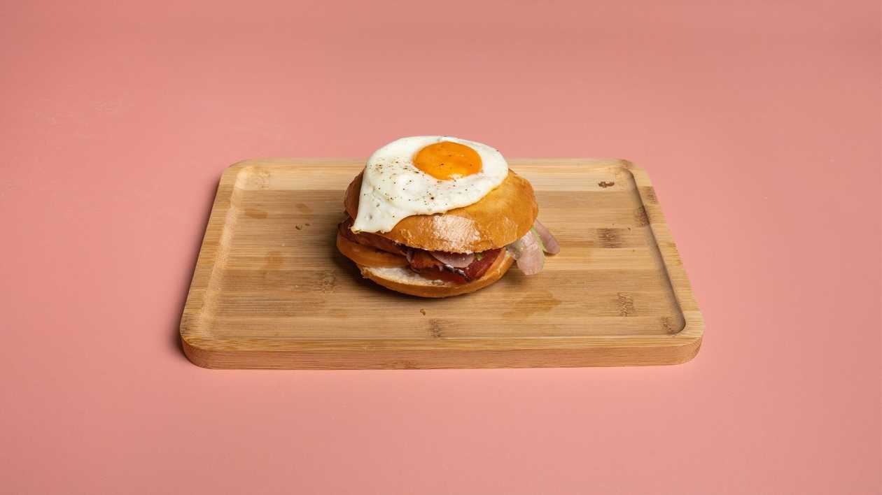Breakfast Bagel