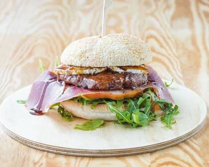Cornelia Burger