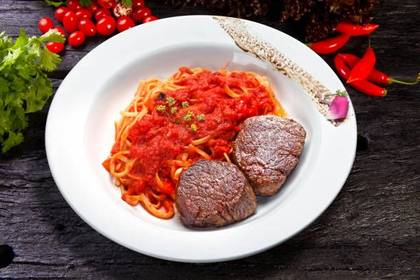 Spaghetti Steak