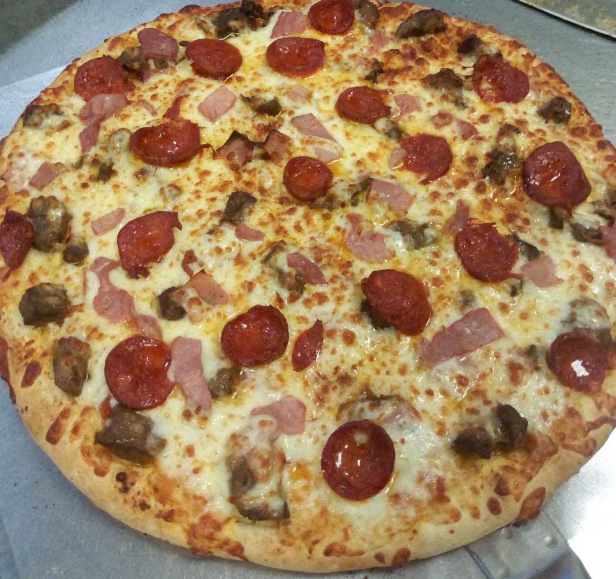 Medium Akwaaba Meat Loaded