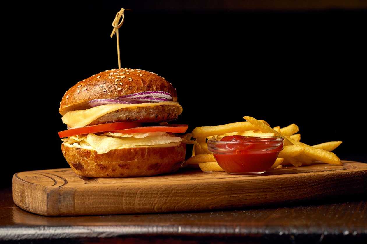 Cheese Chicken Burger