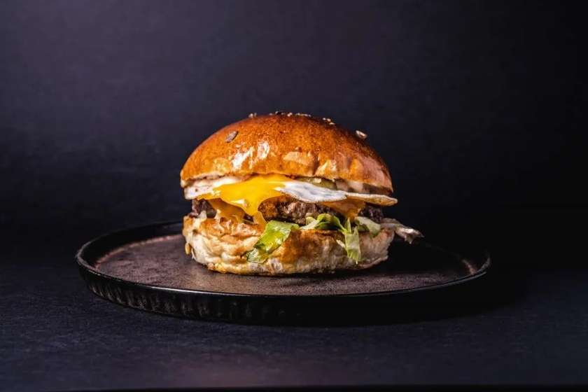 Egg burger