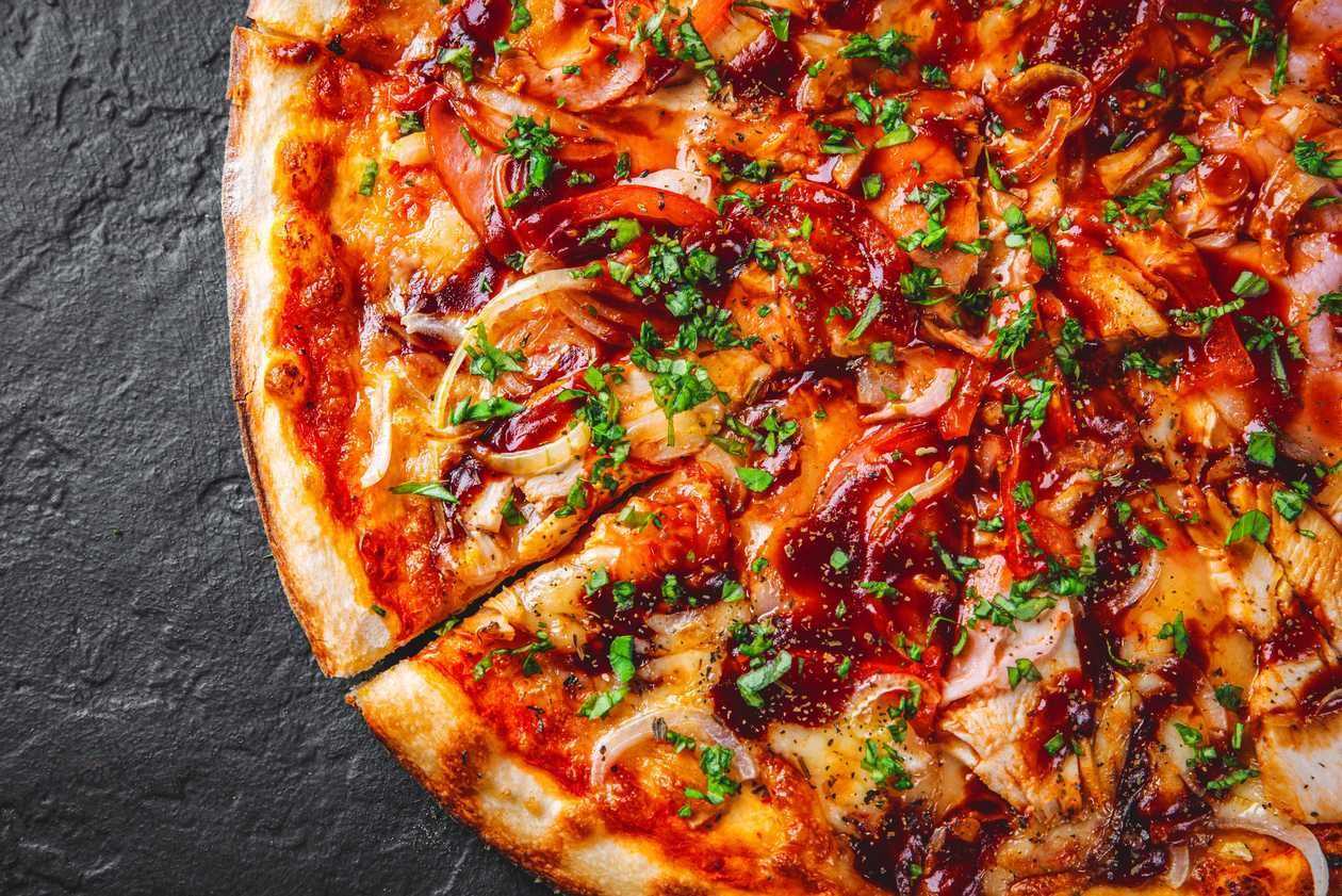 Large Bbq Pizza