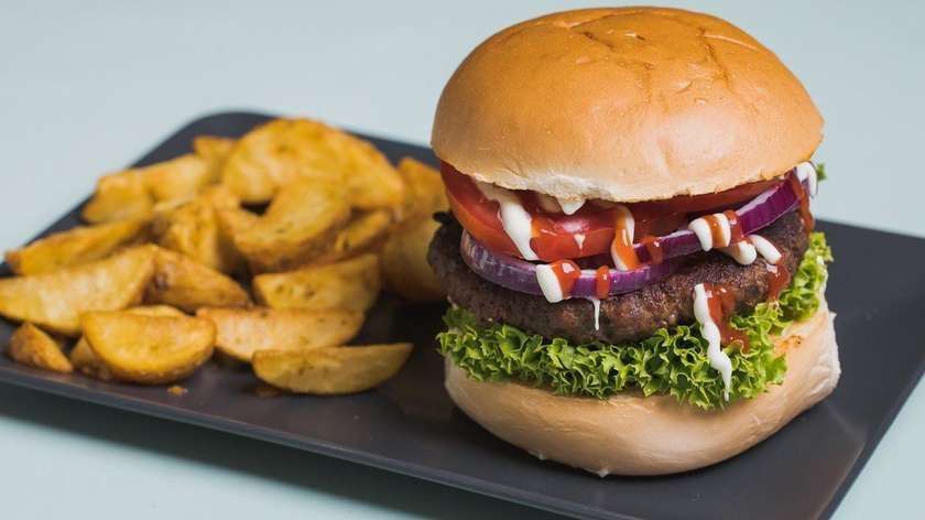 305. Angus Beef Burger