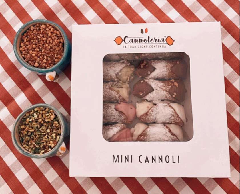 Mini cannoli