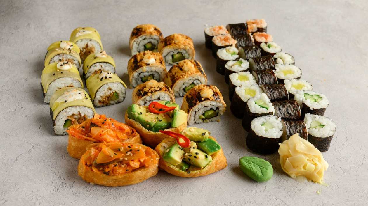 Vegan Deluxe, 44 Pieces