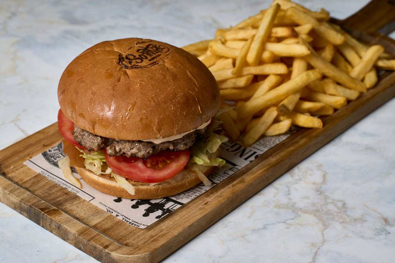 New Haven Classic Burger