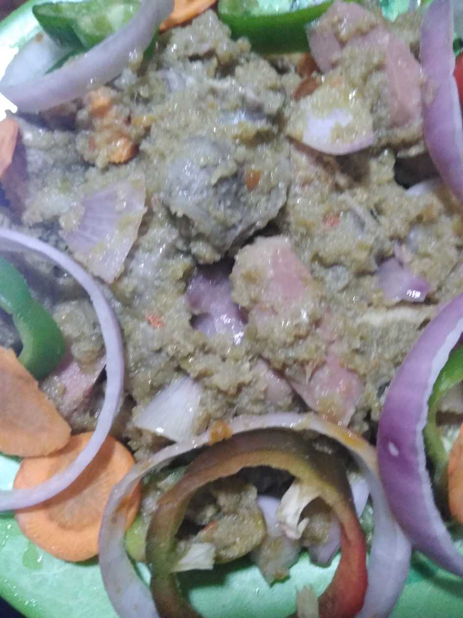 Spicy gizzards and sausage