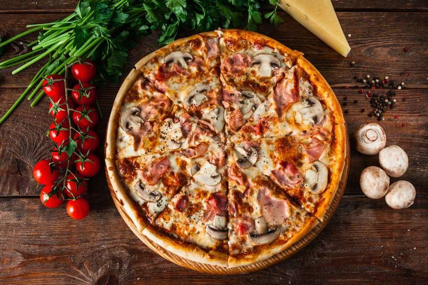 Pizza Funghi