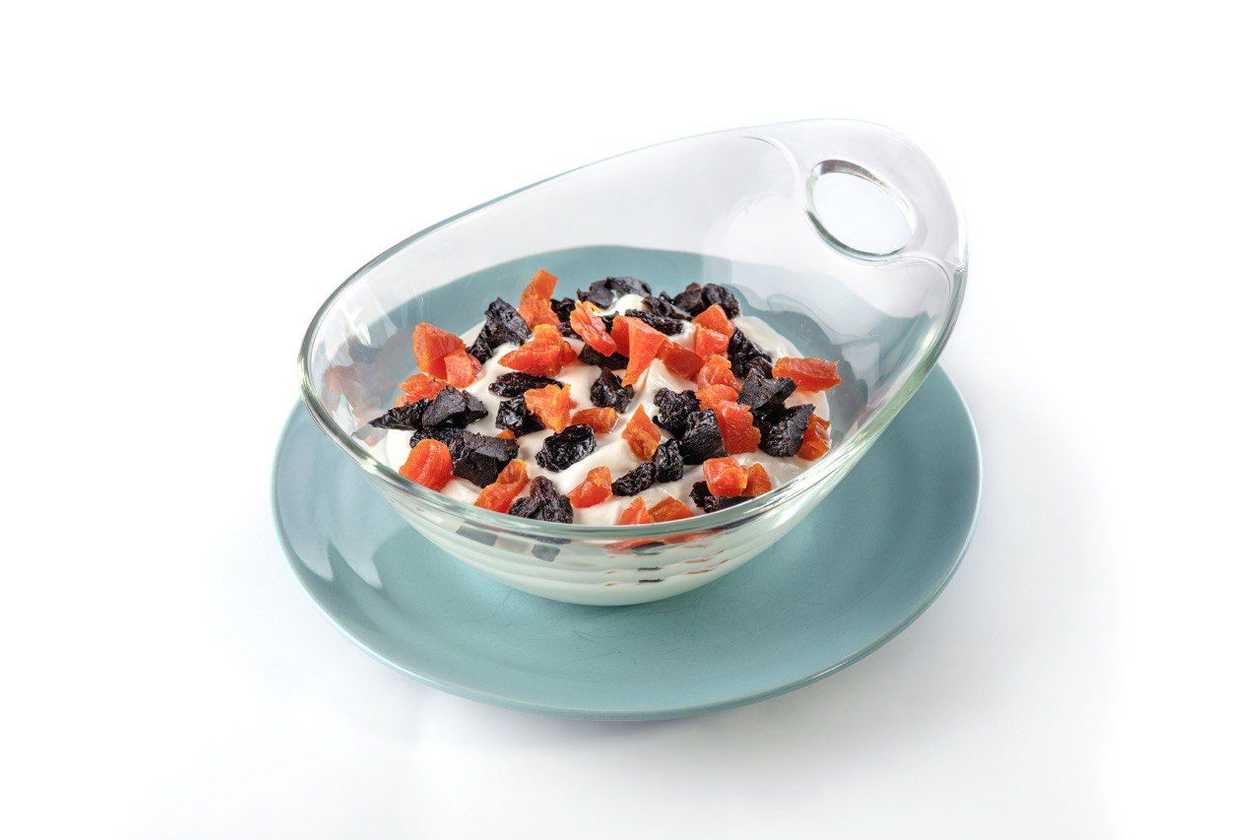 Greek Yogurt with Dried Fruit