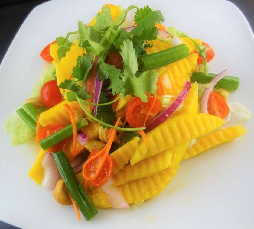 Mango Salát