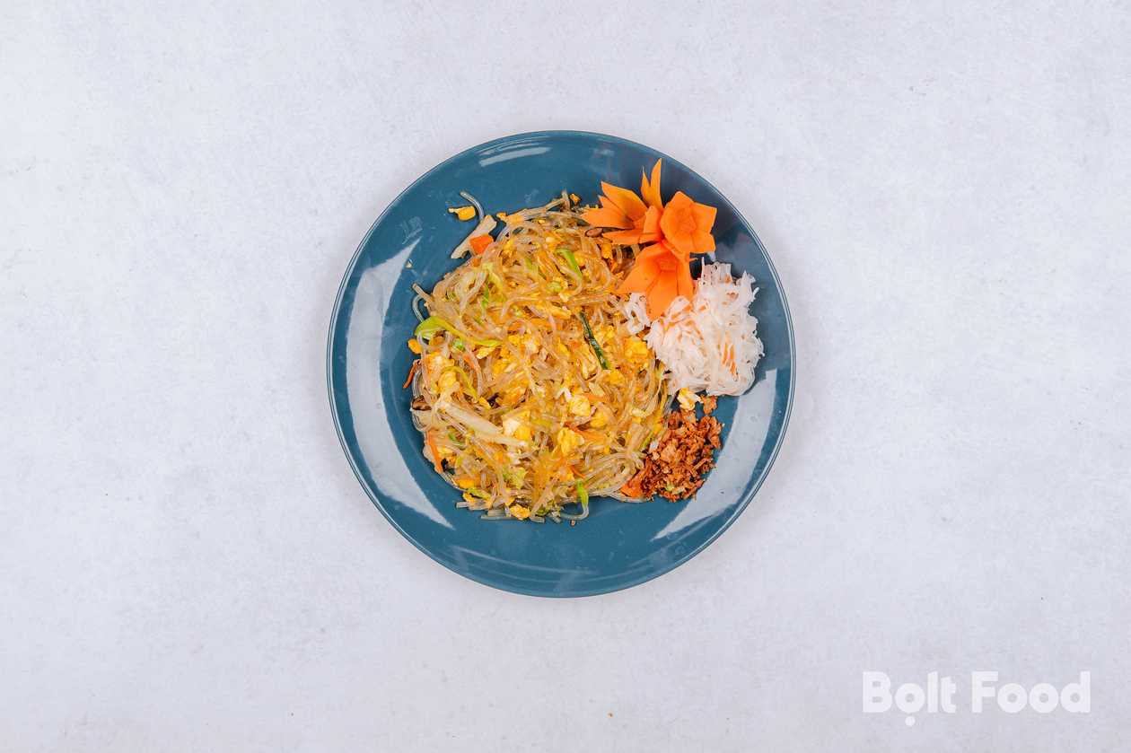 Stir-fried glass noodles