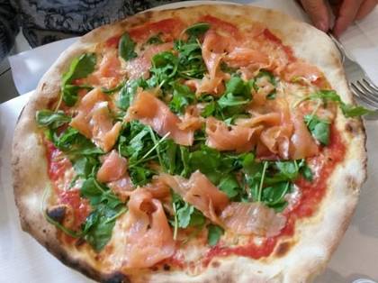 Salmon Pizza
