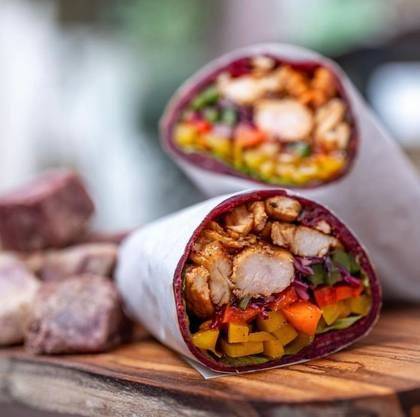 BBQ Chicken Wrap (679 Calories)