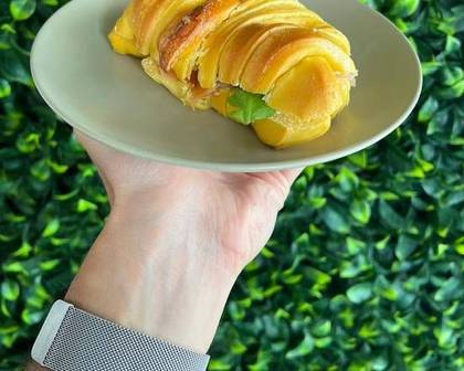 Croissant with Smoked Salmon