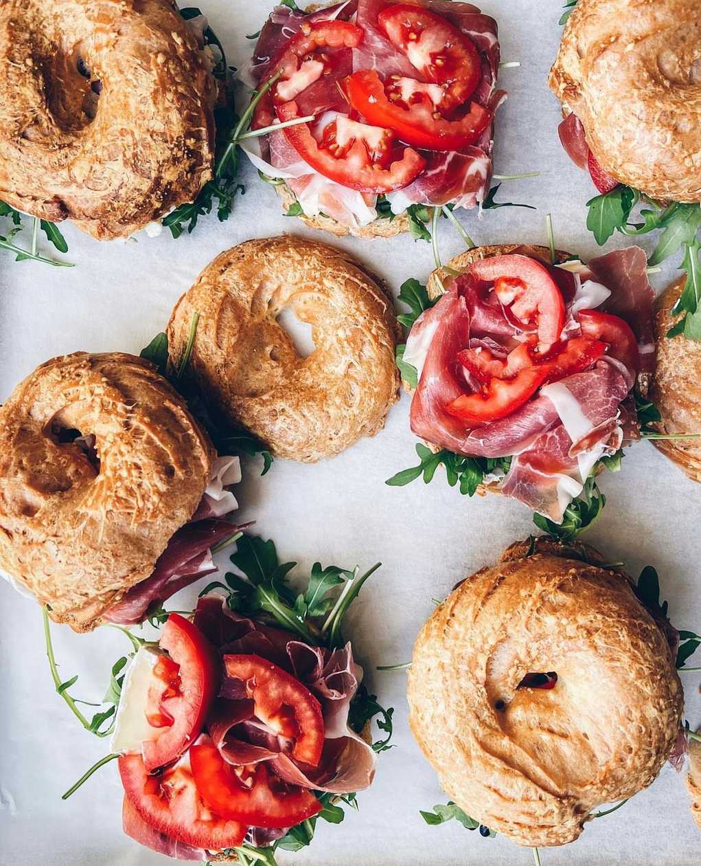 Eklērs ar Prosciutto