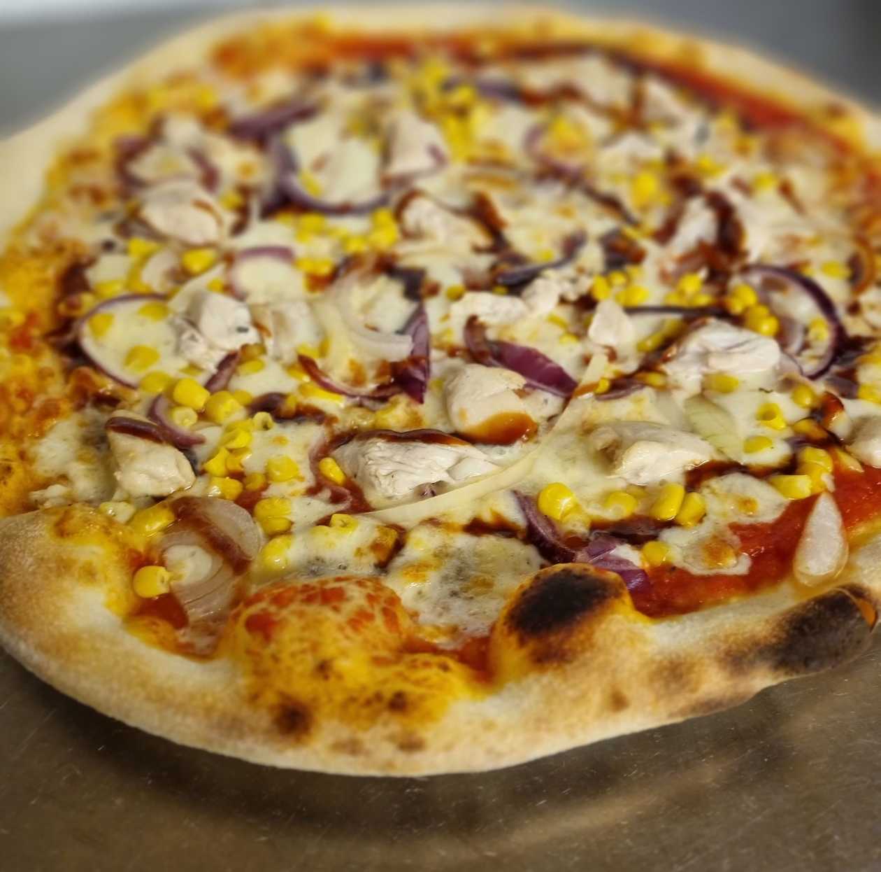Barbecue pizza