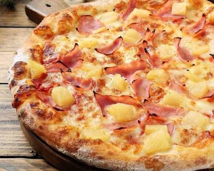 Hawaiian Pizza
