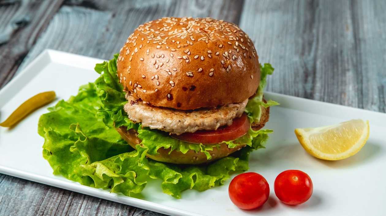 Burger toyuq