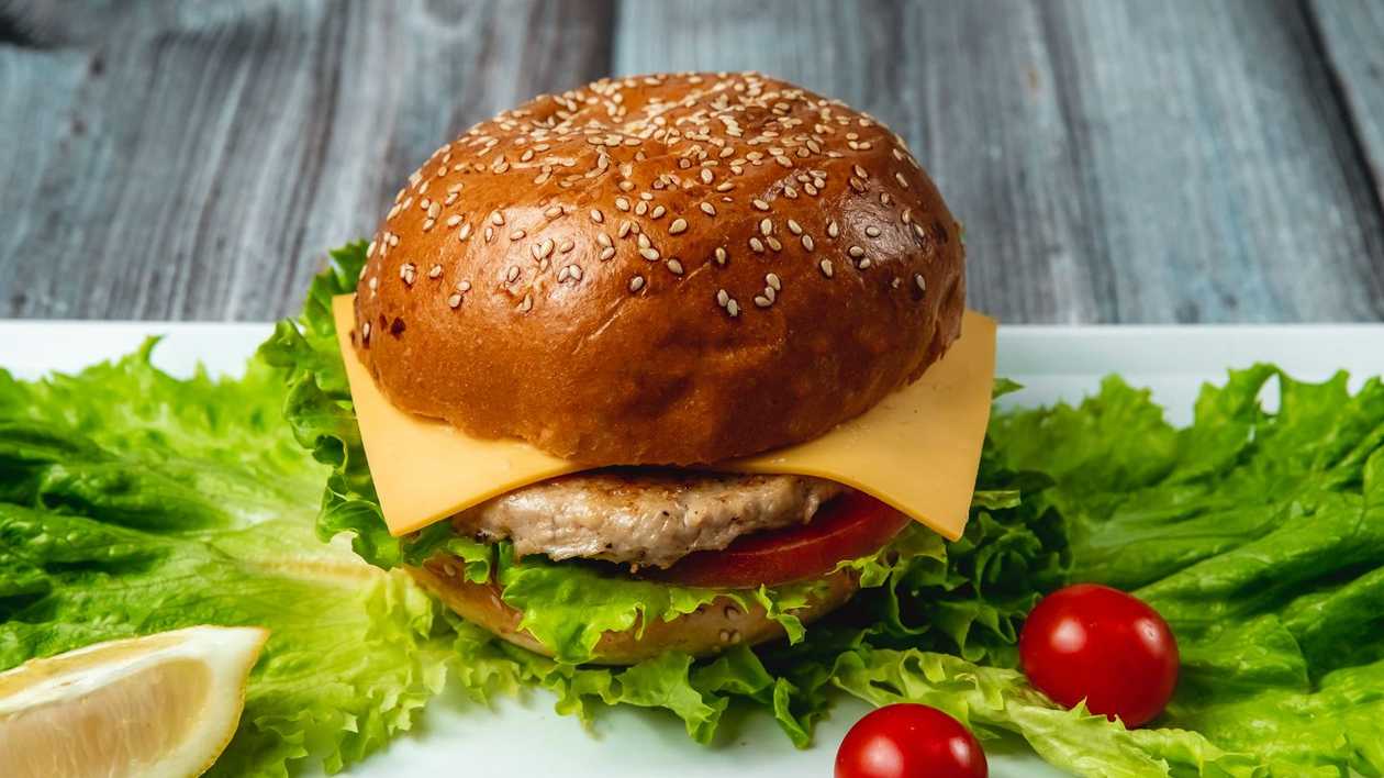 Çizburger toyuq