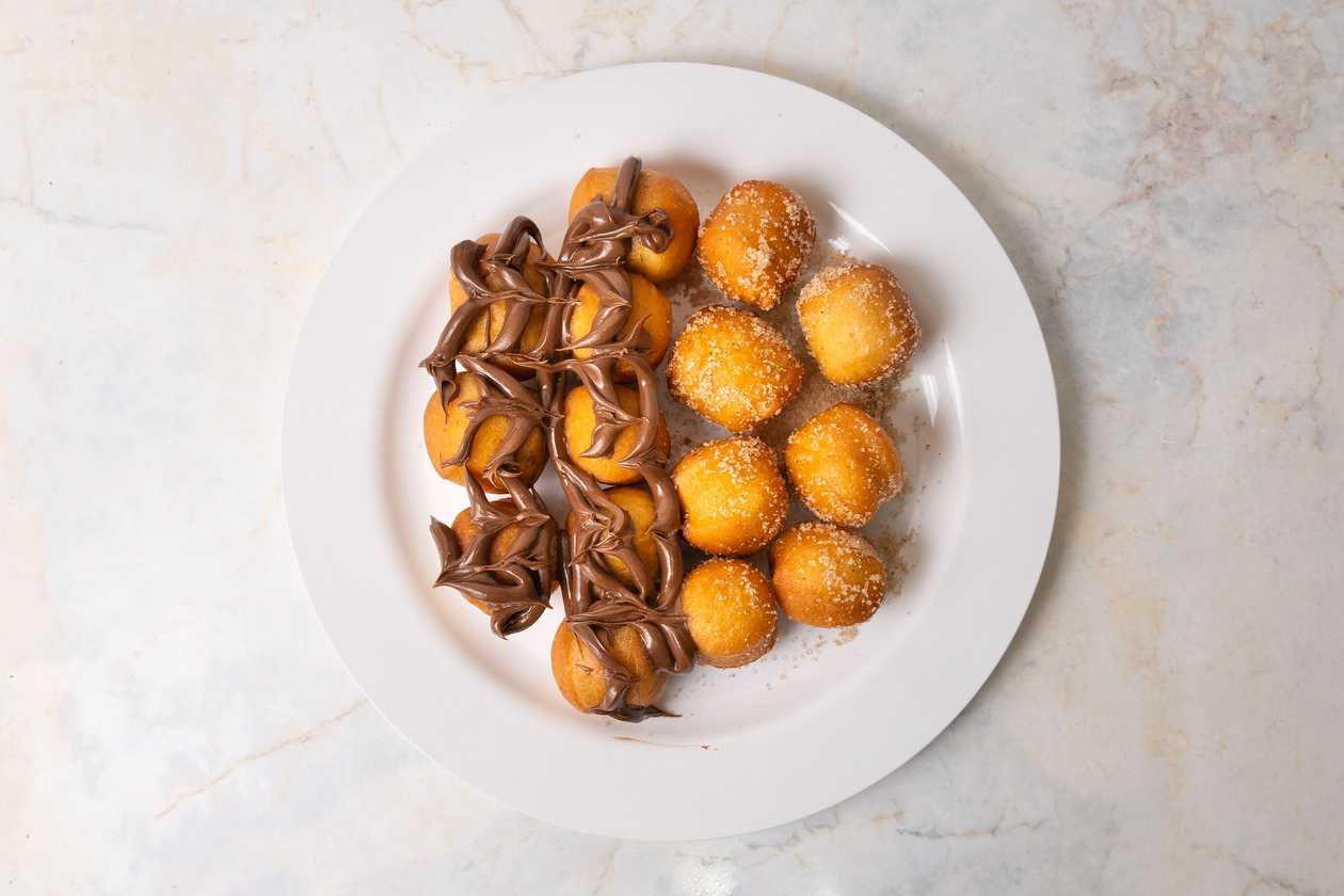 Box of 15 Mini Donuts