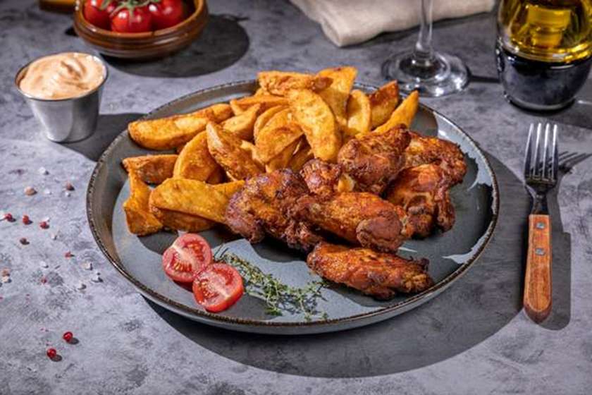 Chicken wings meal