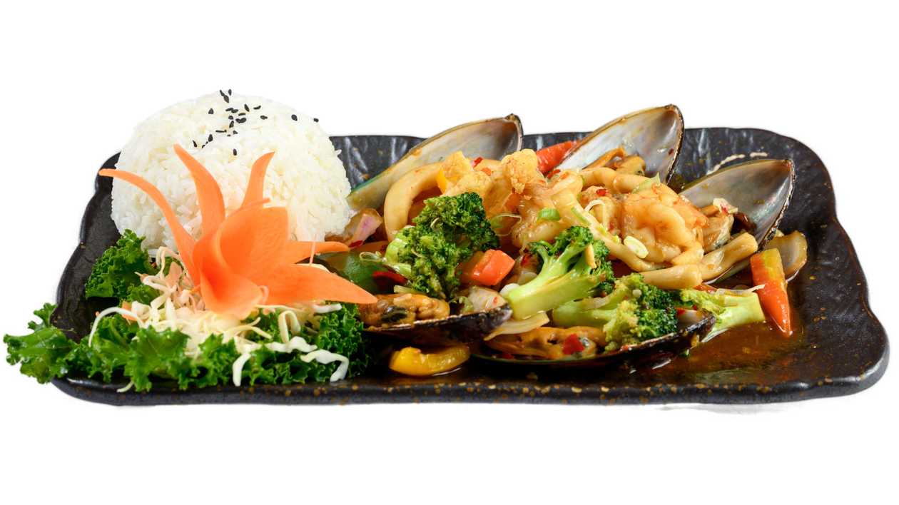 F1 Wok Seafood Family