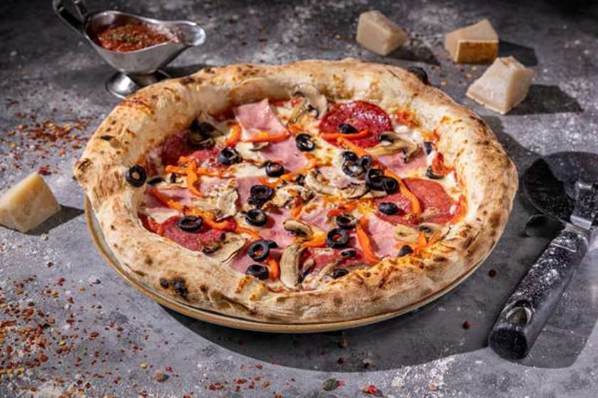Pizza capriciosa