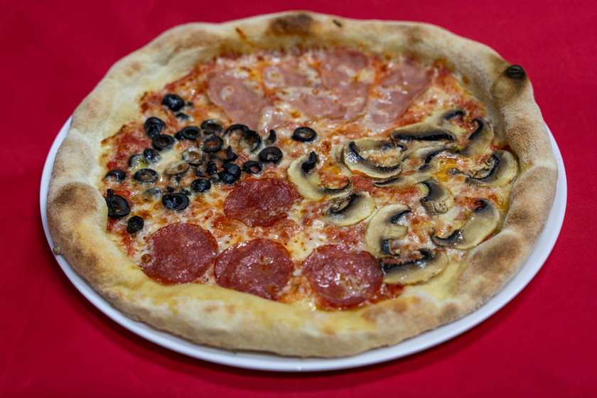 Pizza quttro stagioni