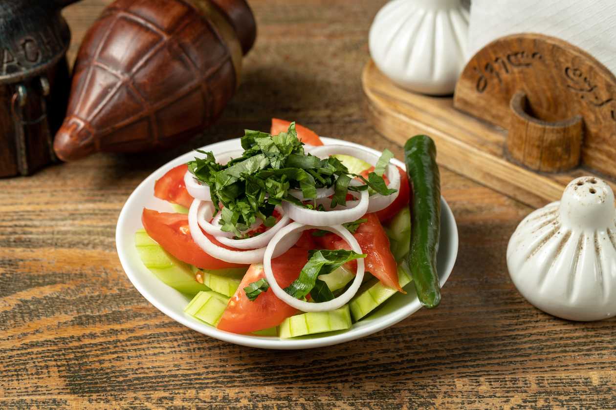 კიტრი პომიდვრის სალათი