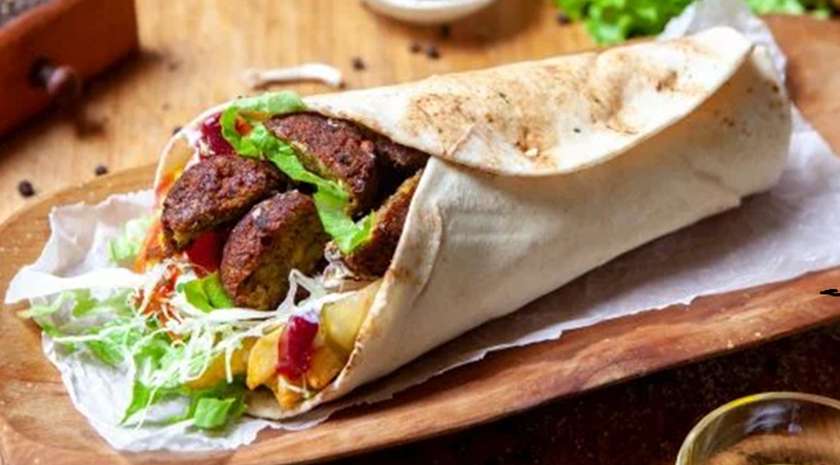 FALAFEL IN LIPIE MEDIE