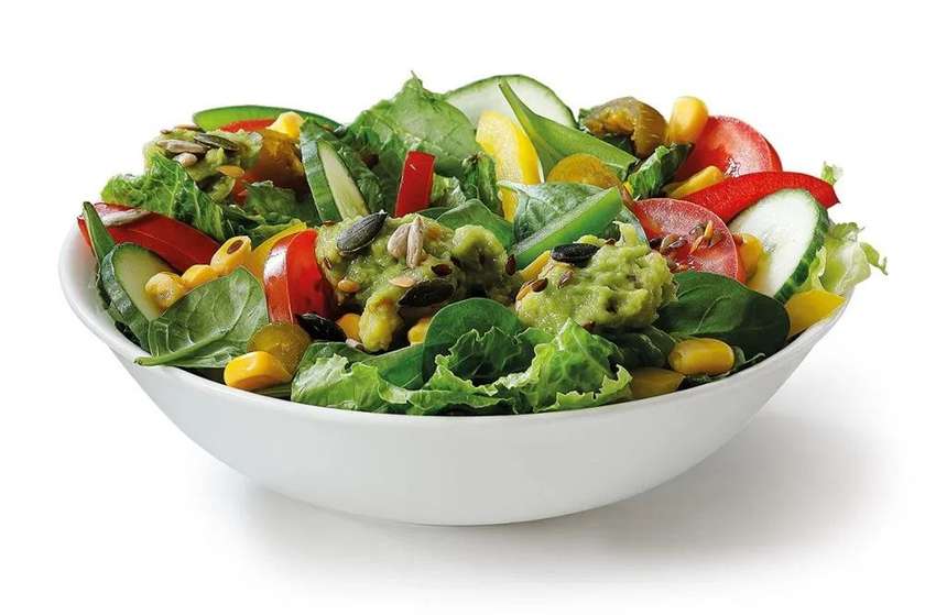 Signature spicy guacamole salad