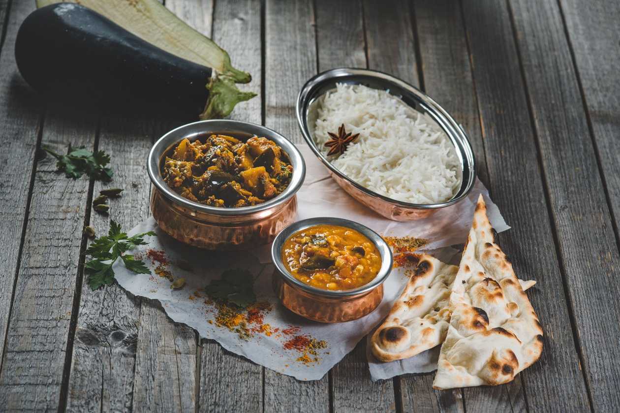 Denní Veg. nabídka BAINGAN BHARTA + Polévka a nápoj