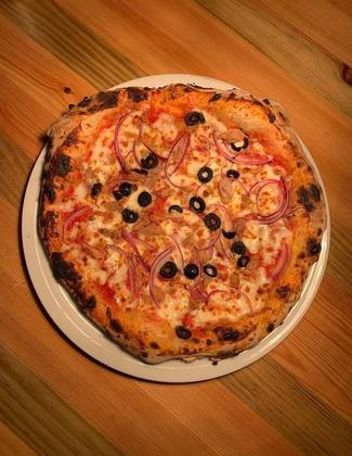 Tuna Pizza