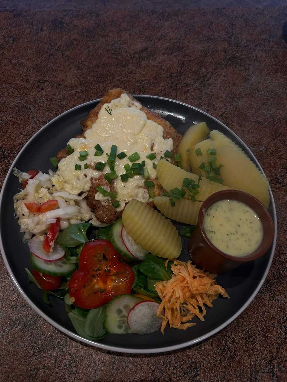 Cūkgaļas karbonāde ar sieru