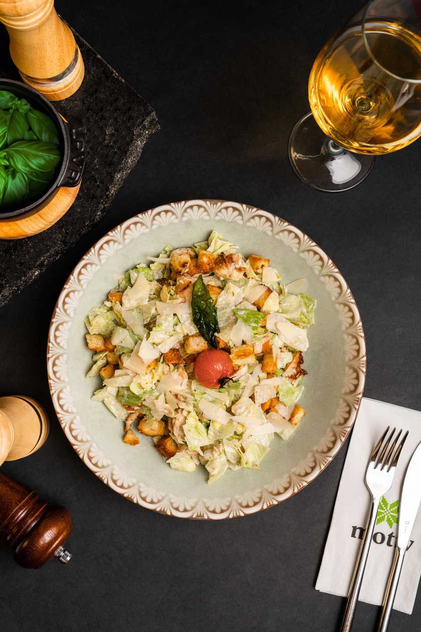 Classic Caesar Salad with Chicken