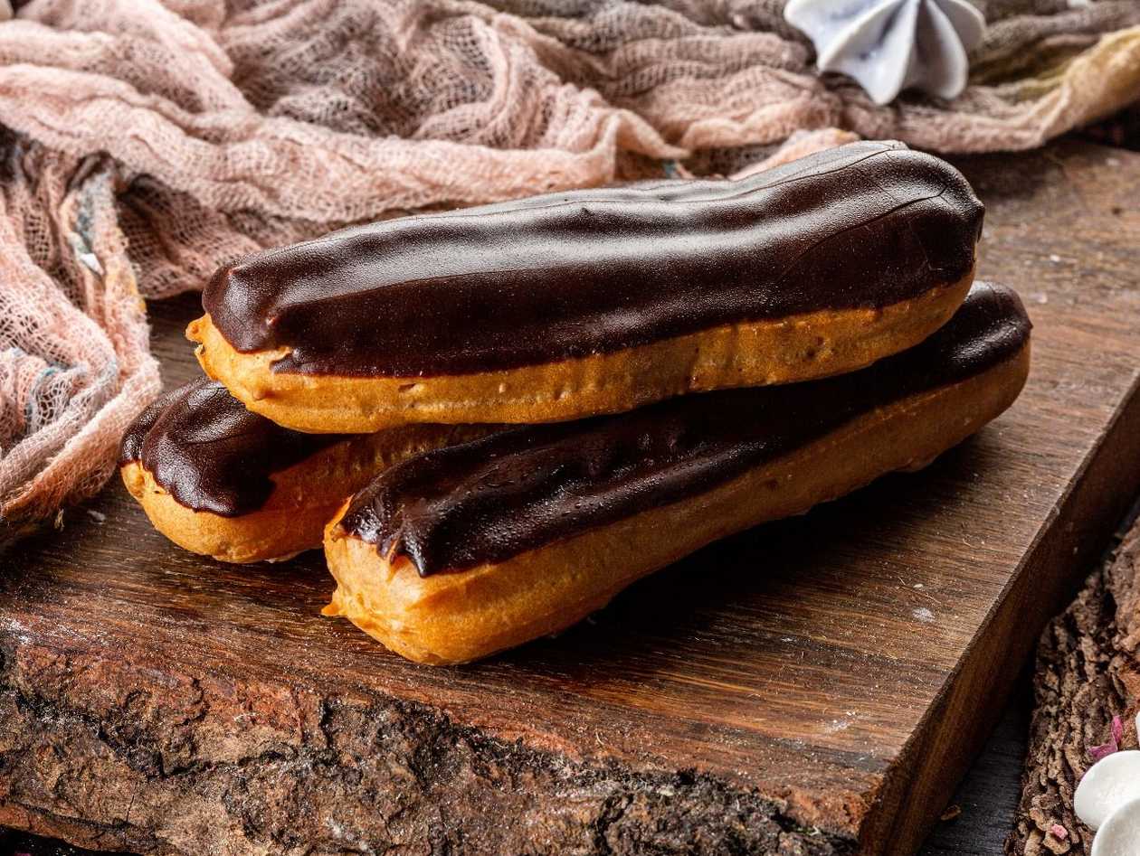 Ekleer šokolaadikreemiga tk