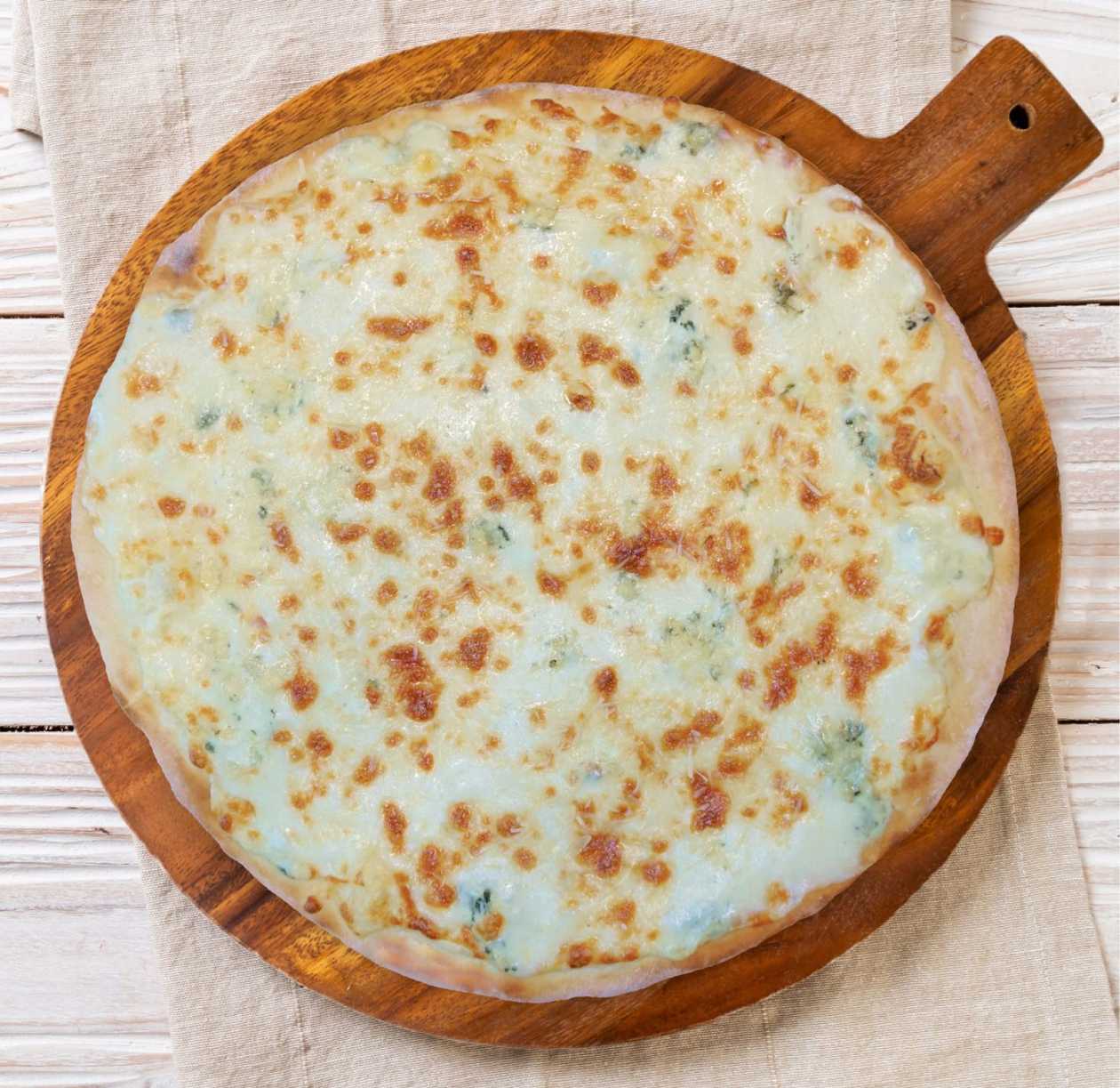 Піца 4 сири