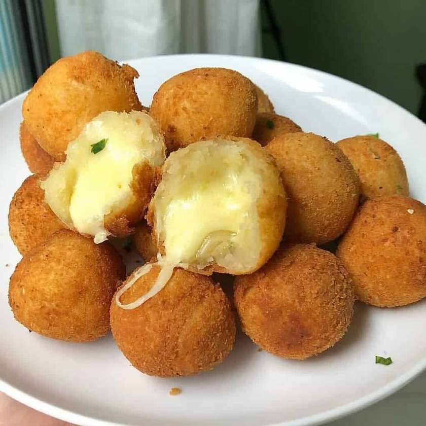 Bola de Queijo