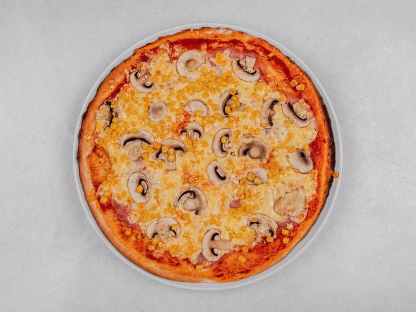 Capri small pizza