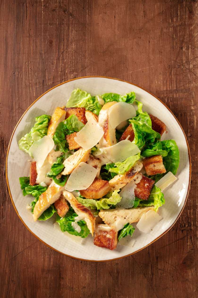 Salad with chicken (kebab)