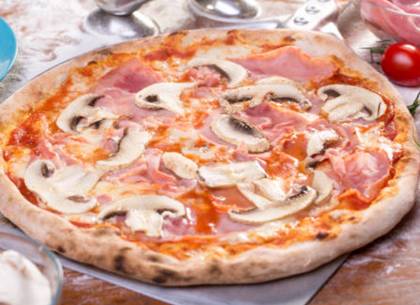Prosciutto funghi