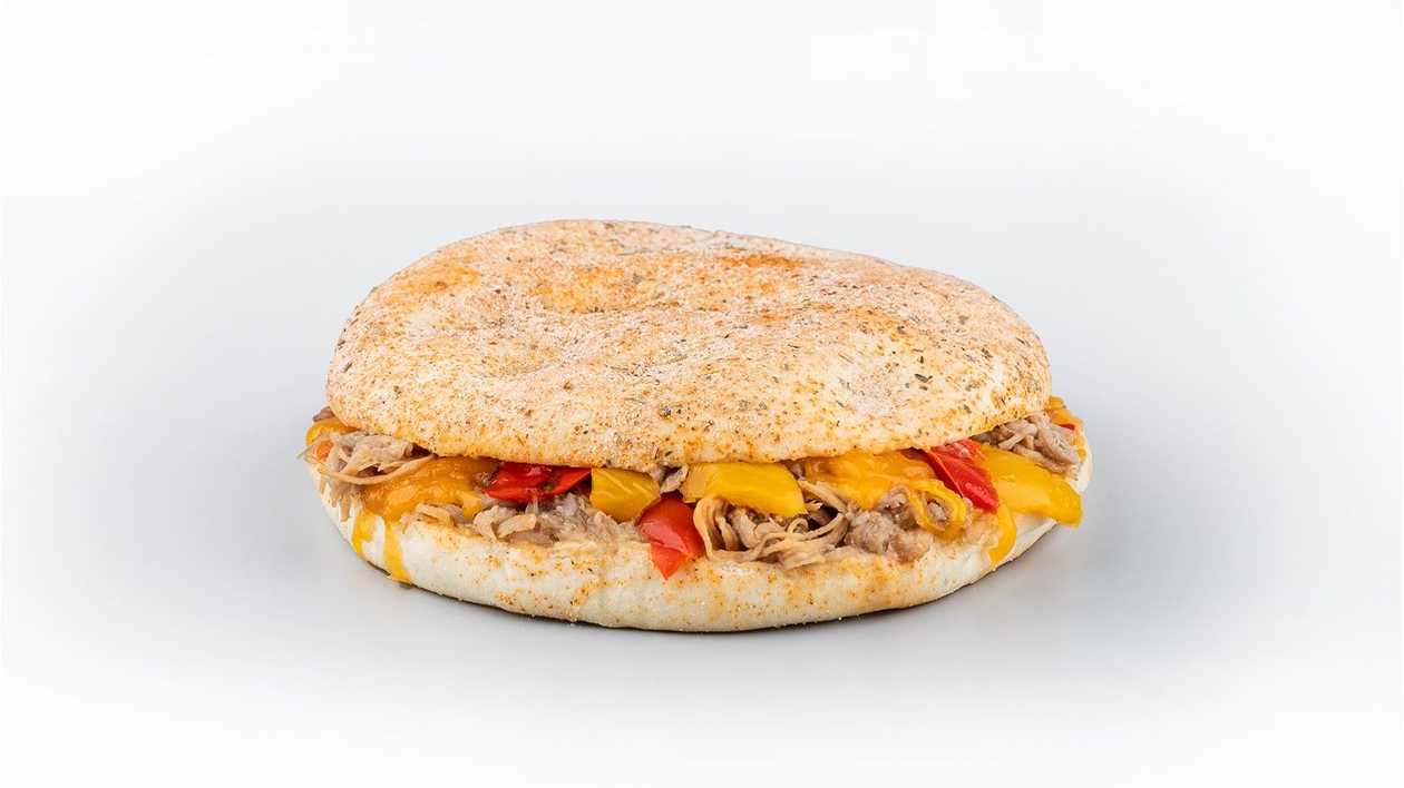 Zaļumu maize ar lēni sautētu cūkgaļu 310 g