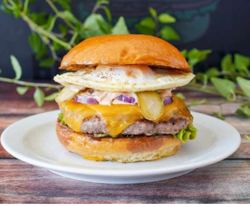 Menu Special Cheeseburger