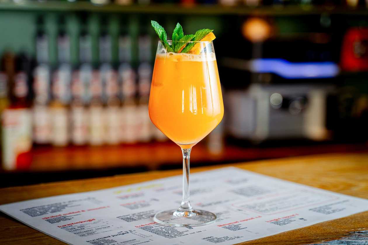 Freshly Squeezed Orange-Grapefruit Juice