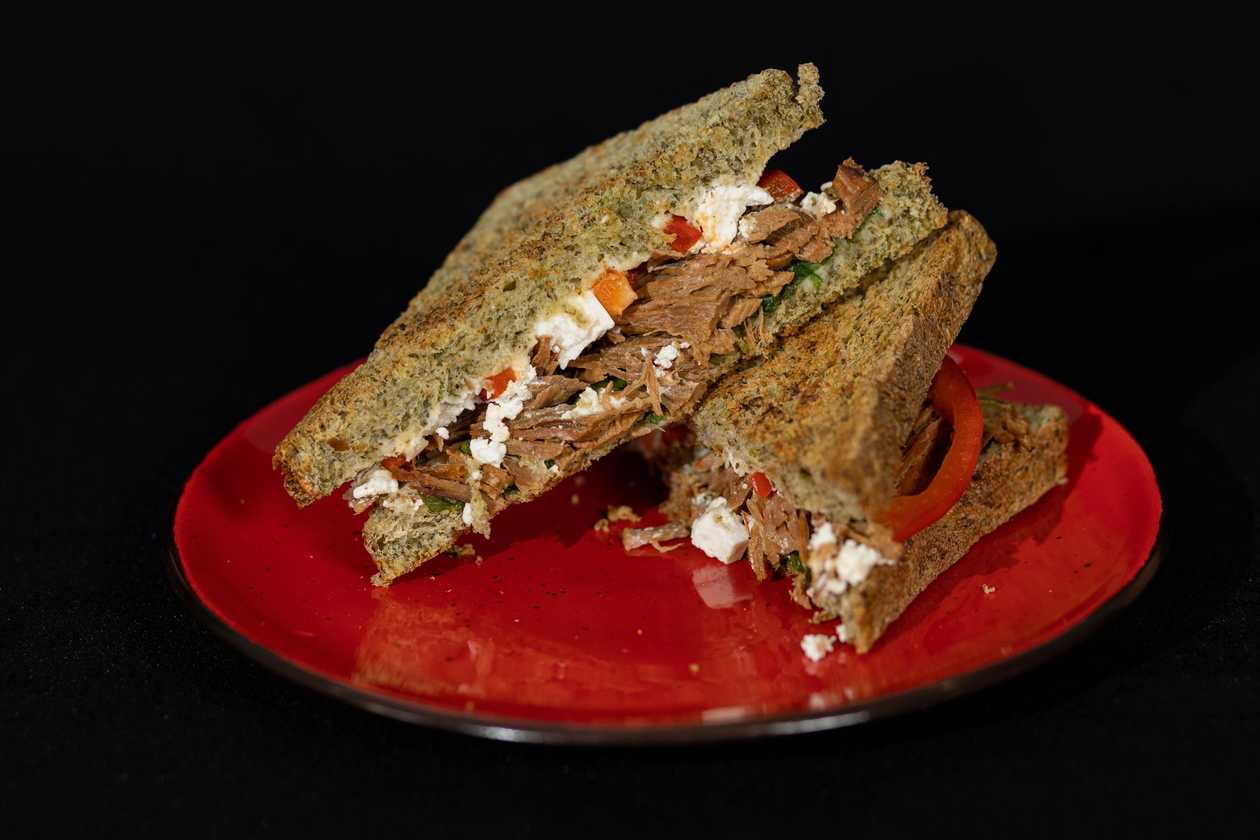 Сендвіч із телятиною