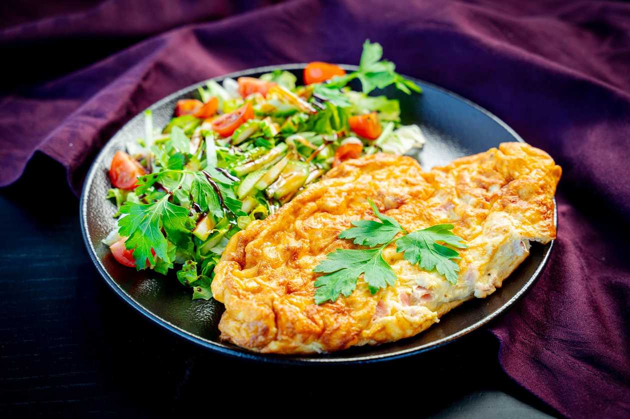 Ham and Cheese Omelette with Salad
