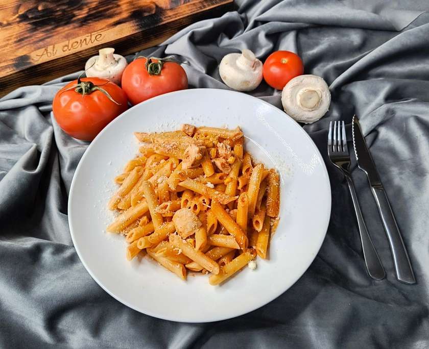 Pasta with chicken